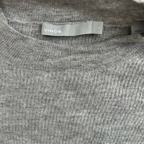 Vince Ribbed Cashmere Sweater - Picture 3 of 4